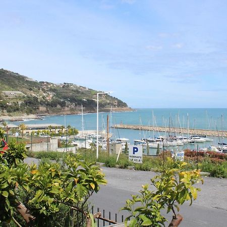 Froggy House Villa San Lorenzo al Mare Exterior foto