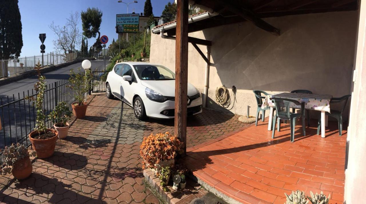 Froggy House Villa San Lorenzo al Mare Exterior foto